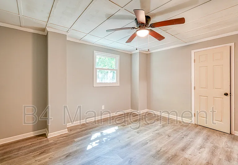 168 Cherokee Cir #2 — Photo 21