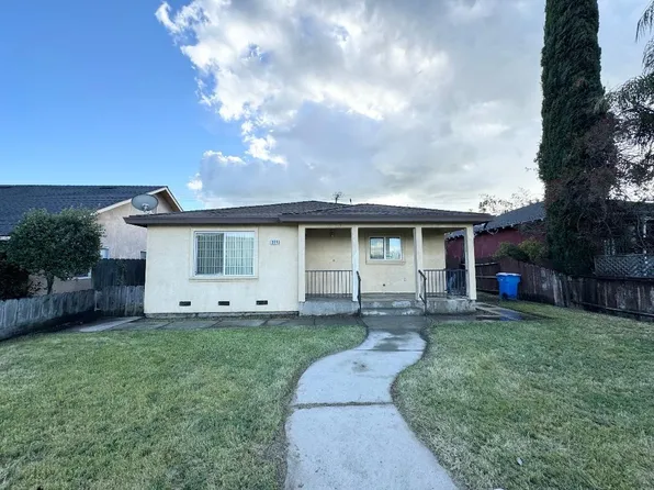 314 S 1st St, Turlock, CA 95380