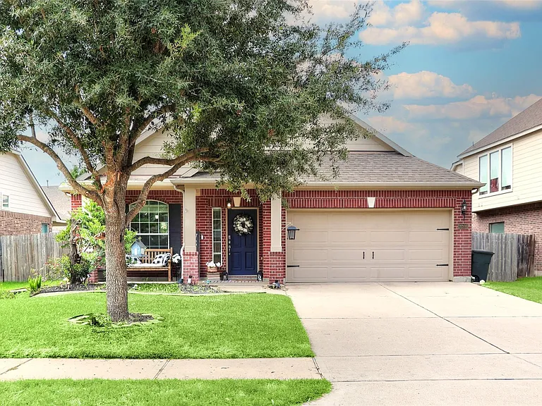 26506 Clear Mill Ln — Photo 1