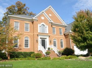 10304 Almond Tree Ct, Manassas, VA 20110