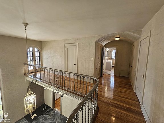 17th image of this home