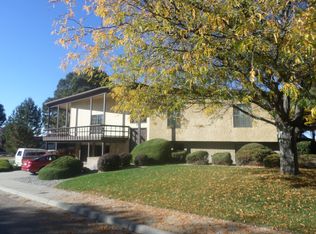 616 Meseta St, Farmington, NM 87401