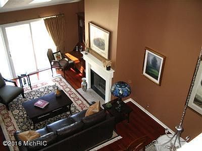4th image of 413 Harbor Lake Dr #2
