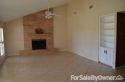 5th image of 10 Wallbrook Trl