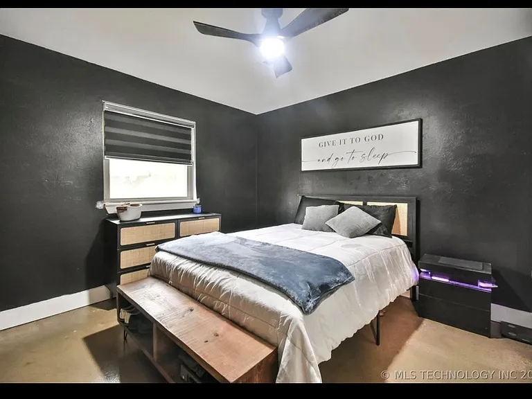 805 N Harville Rd — Photo 15