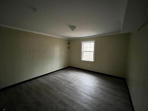 4th image of 114 Plaza St #2