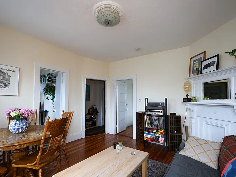 38 Jefferson St #1A — Photo 10