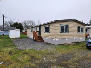 520 W Main St #C, Pe Ell, WA
