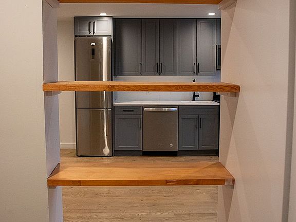 4th image of 226 W 150th St #5L