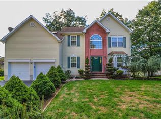 608 Kenneth Ave, South Plainfield, NJ 07080