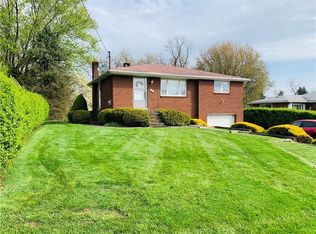 315 Lincoln Hall Rd, Elizabeth, PA 15037