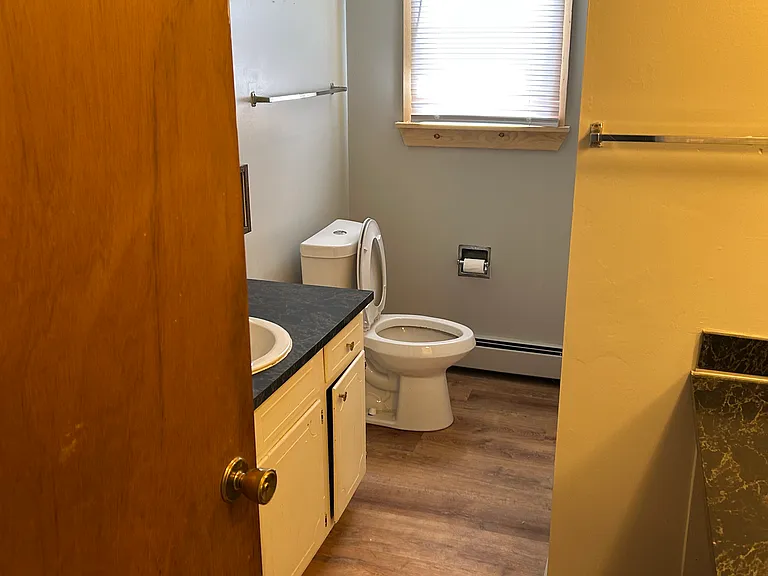1396 Broadway St #1 — Photo 6