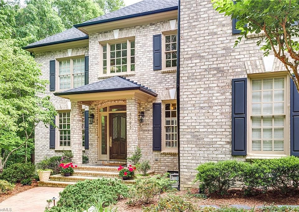 1st image of 1503 Regents Park Ln