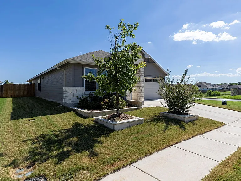 2803 Canteen Creek Way — Photo 29