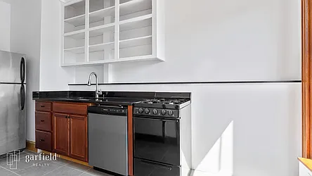 Rented by Garfield Realty 