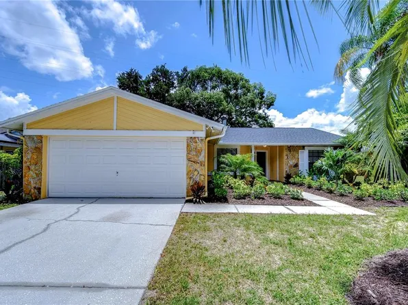 15913 MARSHFIELD DRIVE, TAMPA, FL 33624