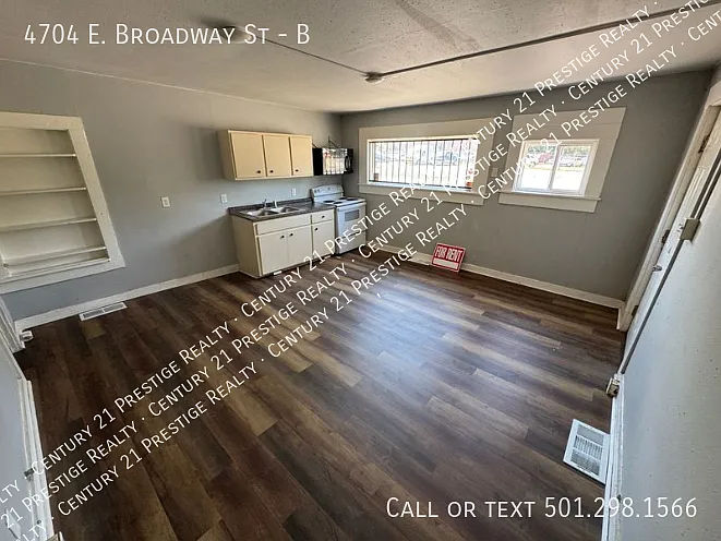 1 bed, 410 sqft, $695 — Photo 1