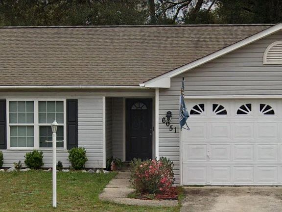 2nd image of 6051 Savannah Dr