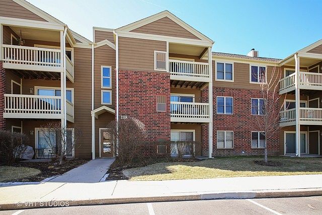 1st image of 208 Glengarry Dr APT 102