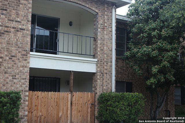 1st image of 1819 Babcock Rd APT 212