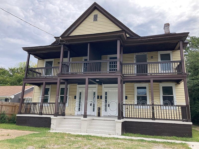 1st image of 1601 Elm Ave APT 1