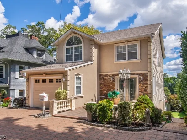 1243 Valley Rd, Clifton City, NJ 07043