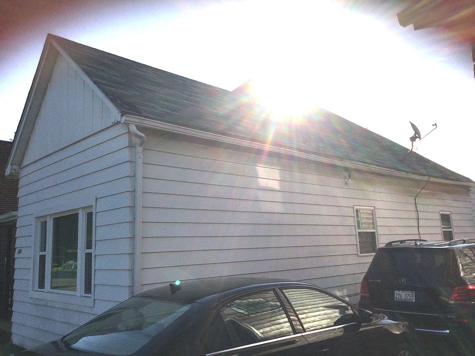 1st image of 468 N 25th St