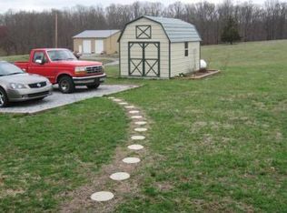 218 Rocky Dr, Dickson, TN 37055