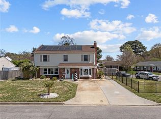 400 Betsy Ross Rd, Virginia Beach, VA 23462