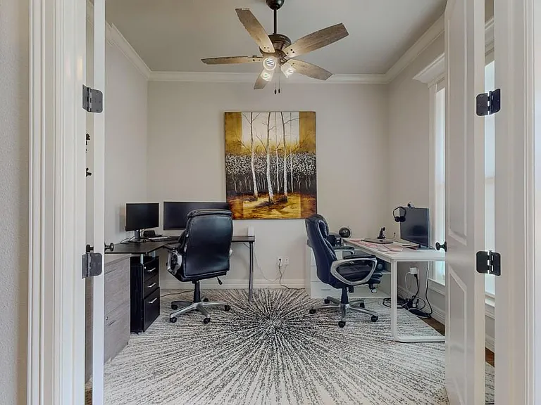 112 Pindo Palm Dr — Photo 4