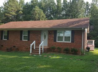 1815 Craft Rd, Elberton, GA 30635