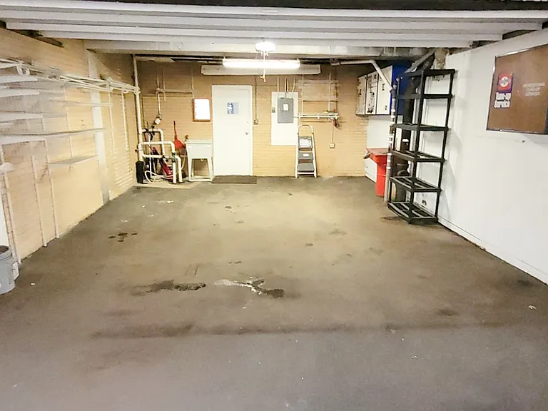7929 W Grand Ave #101 — Photo 11