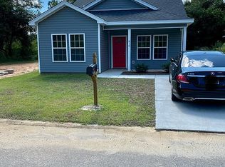 810 Gladstone St, Florence, SC 29501