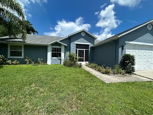 615 Seven Gables Cir SE Photo 1