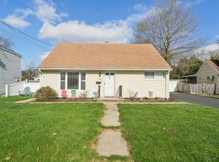 418 Prospect St, Midland Park, NJ 07432