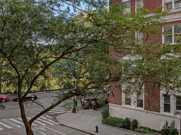 175 Riverside Drive image 6 of 17