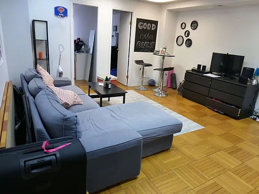 Rented by Charie Properties LLC | media 11