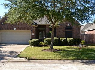 2318 S Venice Dr, Pearland, TX 77581