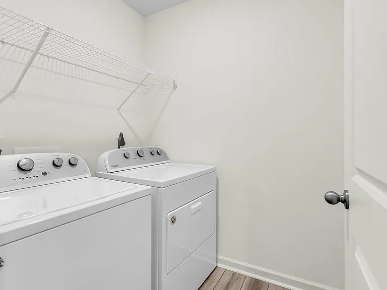 424 Pender Woods Dr — Photo 35