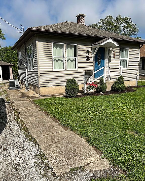 1st image of 828 Freeland Ave