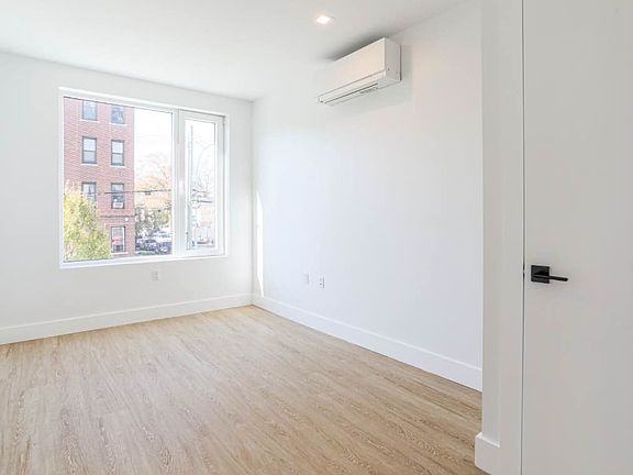 5th image of 1351 Brooklyn Ave #5B