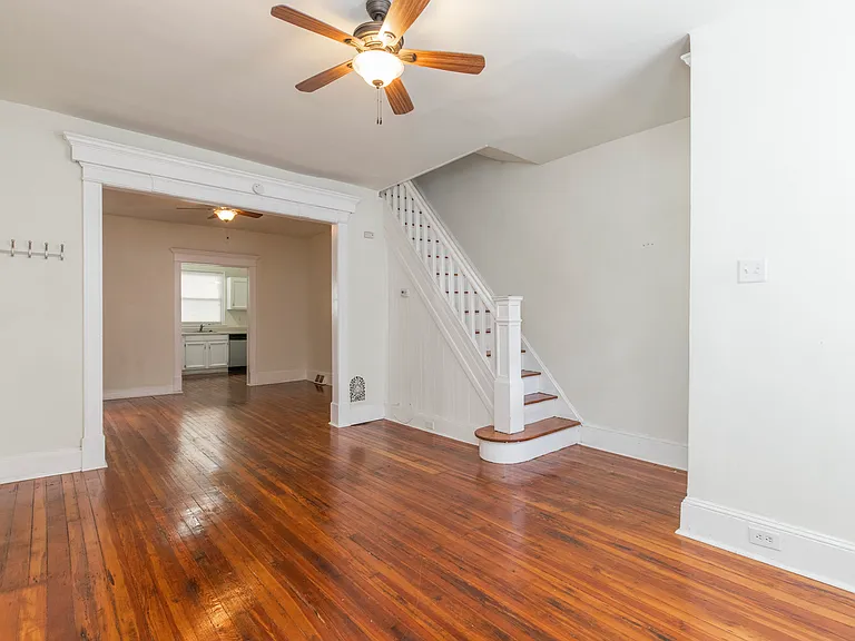 1631 S Lawrence St — Photo 17