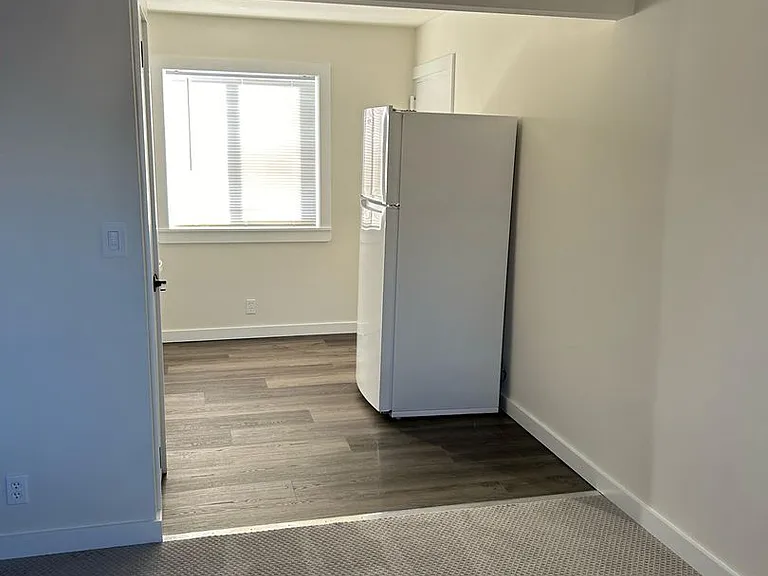 36 Wolfpit Associates Llc Ave — Photo 5