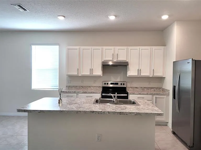 1241 Yellow Finch Dr — Photo 6
