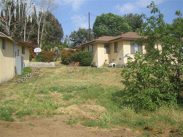 1st image of 13926 Lomitas Ave