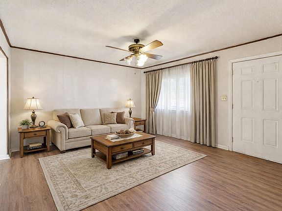 3rd image of 3115 Legion Rd