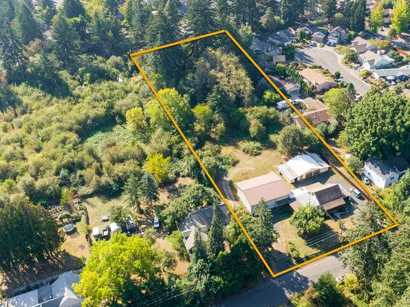 15660 SW Division St, Beaverton, OR 97007