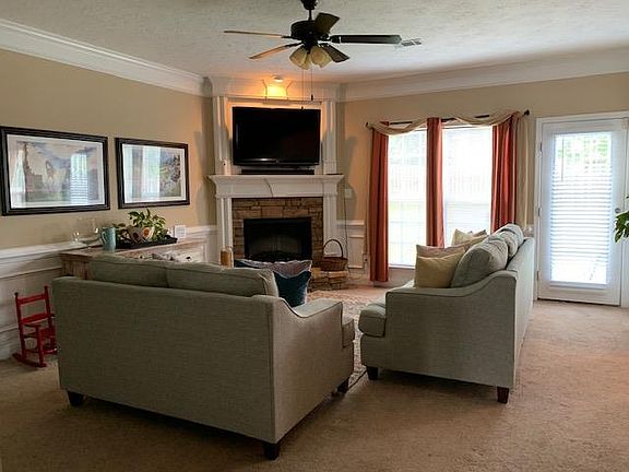 4th image of 3211 Sweet Meadow Ct