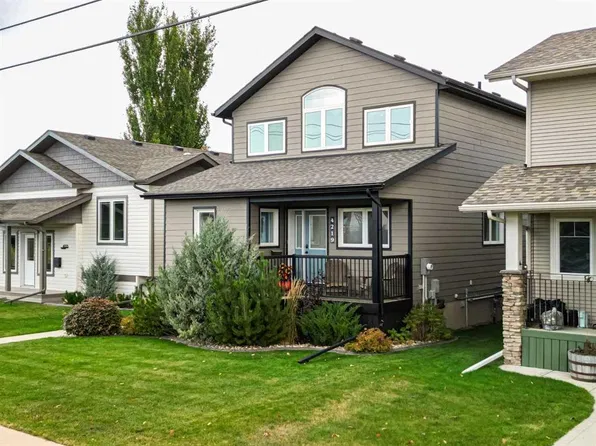 4219 W 46th Ave, Red Deer, AB T4N 3M7