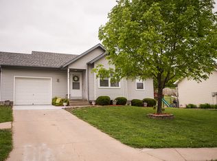 110 Shamrock Cir, Glenwood, IA 51534
